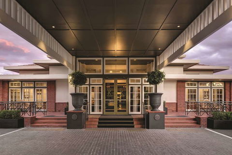 Hotel Kurrajong Canberra - Phillip Island Accommodation 2