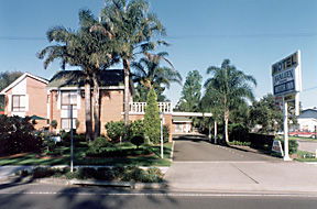 Avaleen Lodge Motor Inn - Phillip Island Accommodation 0