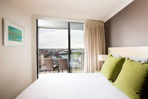 Mantra Sydney Central - Phillip Island Accommodation 2