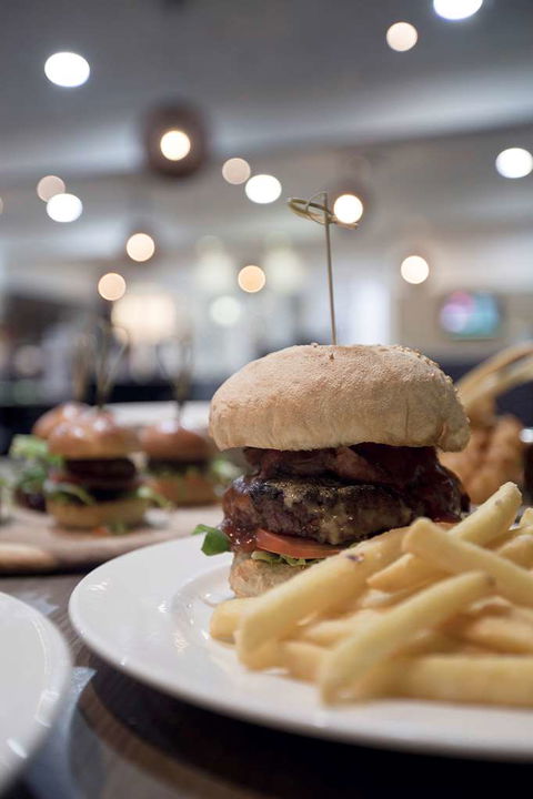 All Seasons Bendigo - Phillip Island Accommodation 8