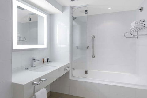 Amora Hotel Brisbane - Phillip Island Accommodation 2