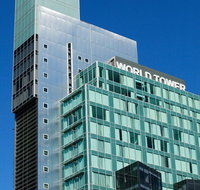 Meriton Suites World Tower - Phillip Island Accommodation