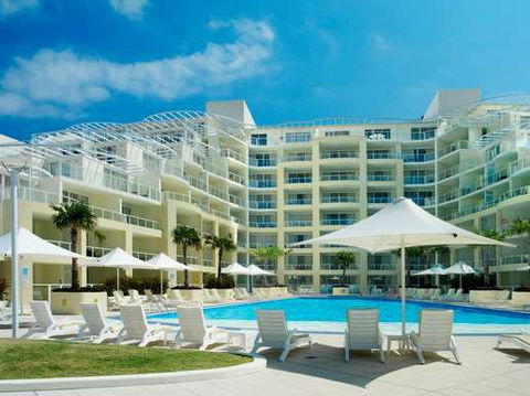 Mantra Ettalong Beach, Ettalong - Phillip Island Accommodation 0