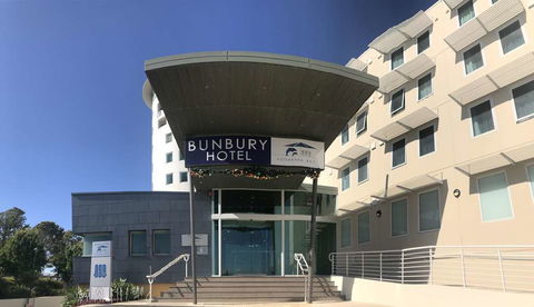Bunbury Hotel Koombana Bay - Phillip Island Accommodation 0