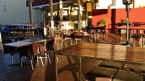 Isa Hotel - Phillip Island Accommodation 1