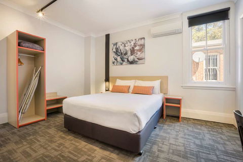 Nightcap at Regents Park Hotel - Phillip Island Accommodation 2