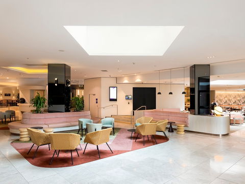 Novotel Sydney International Airport - Phillip Island Accommodation 0