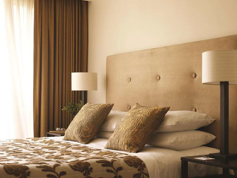 The Lyall Hotel - Phillip Island Accommodation 2