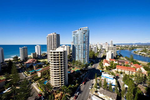 Wyndham Surfers Paradise Resort - Phillip Island Accommodation 0