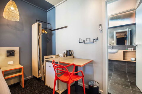 Monash Hotel - Phillip Island Accommodation 2