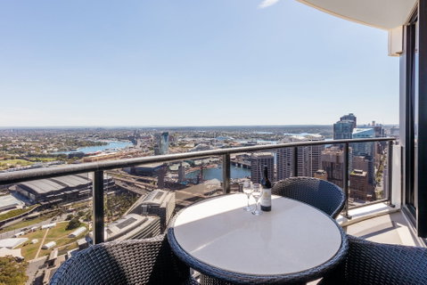 Meriton Suites Kent Street - Phillip Island Accommodation 2