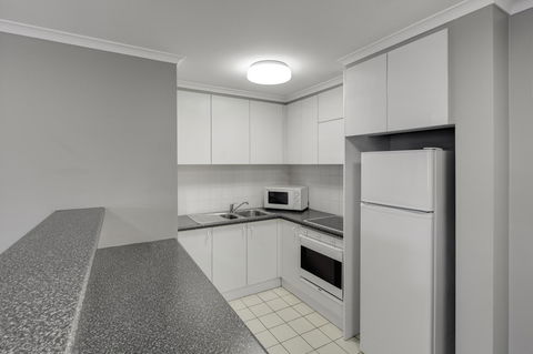 Adina Serviced Apartments Canberra James Court - Phillip Island Accommodation 1
