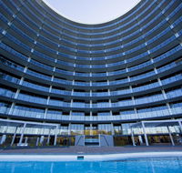 Accommodate Canberra - Manhattan on the Park - Phillip Island Accommodation