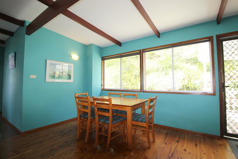 Bally High, 20 Dulconghi Street - Phillip Island Accommodation 12