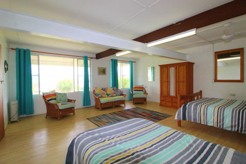 Bally High, 20 Dulconghi Street - Phillip Island Accommodation 2