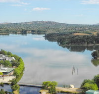 3BR Executive Apartment with Lake and Mountain views - Phillip Island Accommodation