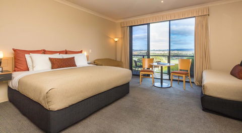 McCracken Country Club - Phillip Island Accommodation 11