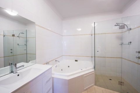 McCracken Country Club - Phillip Island Accommodation 30