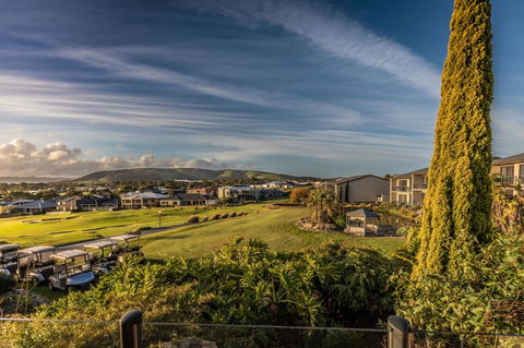 McCracken Country Club - Phillip Island Accommodation 5