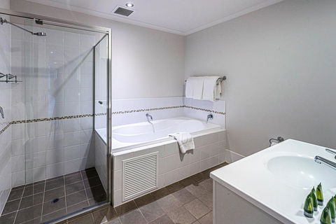 McCracken Country Club - Phillip Island Accommodation 38