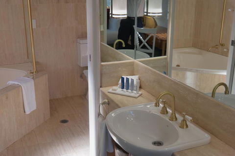 Pacific Bay Resort - Phillip Island Accommodation 1