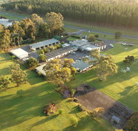 William Macintosh Motor Lodge