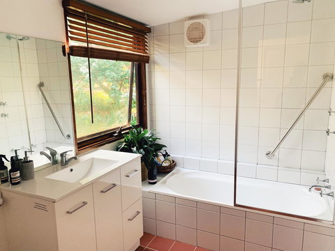 Lost In The Vines - Phillip Island Accommodation 10