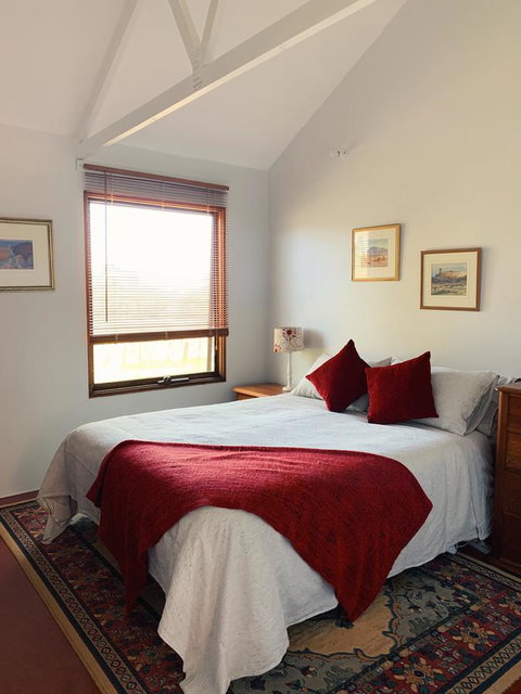 Lost In The Vines - Phillip Island Accommodation 5