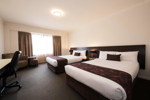 Hotel Grand Chancellor Adelaide - Phillip Island Accommodation 2