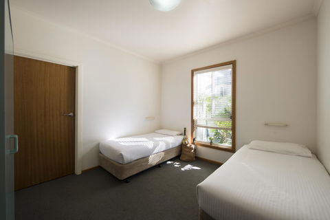 The Retreat West Beach Parks - Phillip Island Accommodation 25
