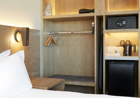 Holiday Inn Express Adelaide City Centre, An IHG Hotel - Phillip Island Accommodation 9