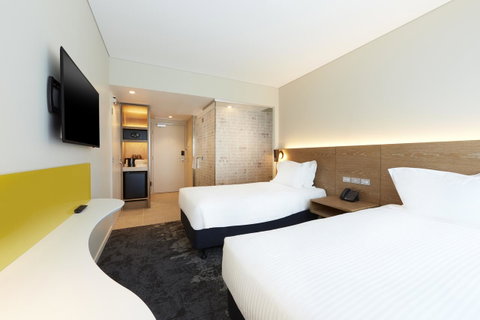 Holiday Inn Express Adelaide City Centre, An IHG Hotel - Phillip Island Accommodation 5