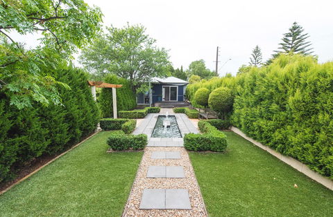S T U D I O 22 Peaceful Retreat With Garden Views - Phillip Island Accommodation 5