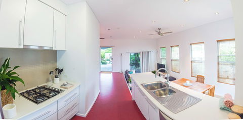 S T U D I O 22 Peaceful Retreat With Garden Views - Phillip Island Accommodation 4