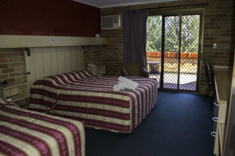 Windsor Terrace Motel - Phillip Island Accommodation 12