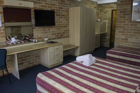 Windsor Terrace Motel - Phillip Island Accommodation 11