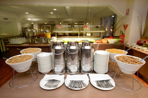 Grosvenor Hotel Adelaide - Phillip Island Accommodation 14