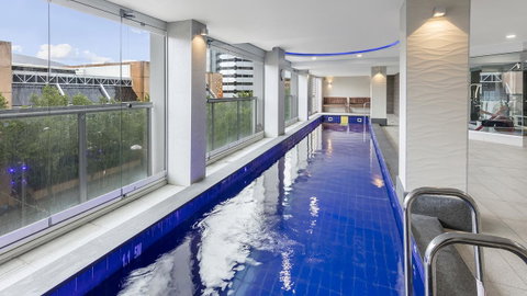 Oaks Adelaide Embassy Suites - Phillip Island Accommodation 1