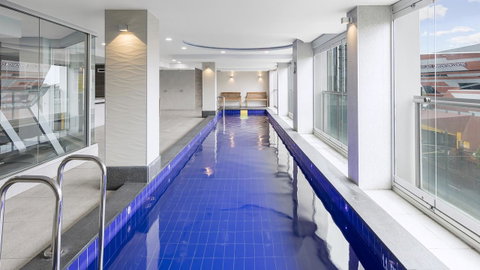 Oaks Adelaide Embassy Suites - Phillip Island Accommodation 8