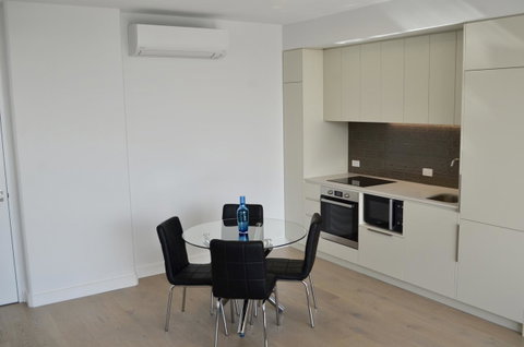 Whitmore SQ - Phillip Island Accommodation 6