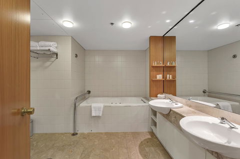 Stamford Plaza Adelaide - Phillip Island Accommodation 29