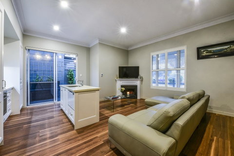 Aloha Central Luxury Apartments - Phillip Island Accommodation 3