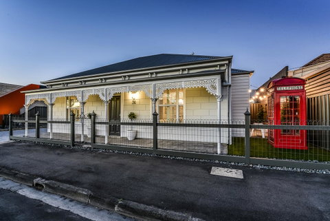 Aloha Central Luxury Apartments - Phillip Island Accommodation 19