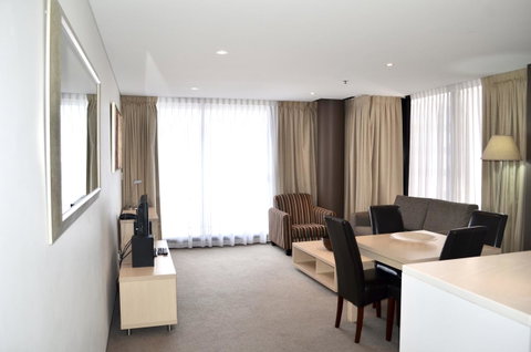 APTonNorthTCE - Phillip Island Accommodation 0