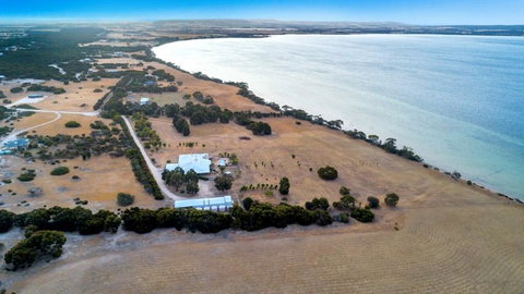 Doyles On The Bay - Phillip Island Accommodation 4