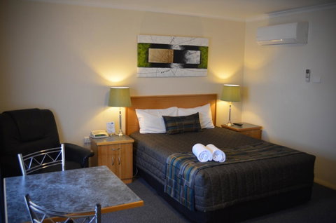 Arkana Motor Inn & Terrace Apartments - Phillip Island Accommodation 0