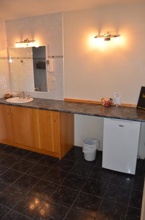 Arkana Motor Inn & Terrace Apartments - Phillip Island Accommodation 37