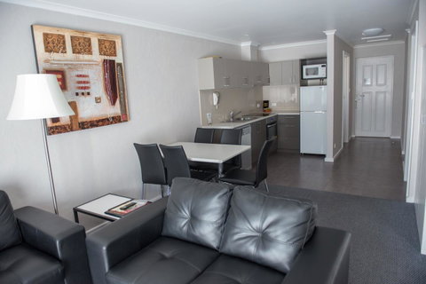 Arkana Motor Inn & Terrace Apartments - Phillip Island Accommodation 24