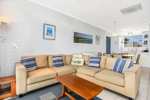 The Dolphins Beachfront Apartments - Phillip Island Accommodation 11