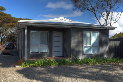 Home On Torrens - Phillip Island Accommodation 20